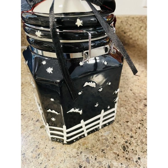 Dracula with Cap Cookie Storage Jar - HERITAGE MINT Holiday Collection Halloween - Picture 12 of 12